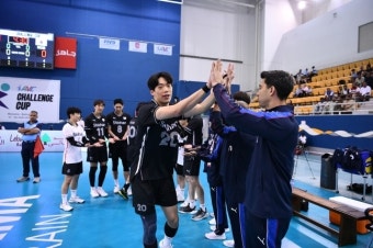 '라미레스호' 남자배구, 바레인 꺾고 챌린지컵 4강 진출…3연승
