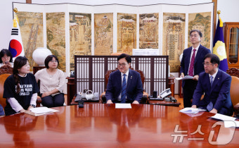 우원식 국회의장, 전세사기 피해자 면담