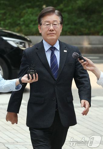 이재명 대표, 위증교사 공판 출석