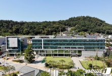 부안군청 직원들, 20~30분 동안 청사 밖 대기 후 업무 복귀