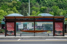 제이씨데코, 서울시 버스 정류소 편의시설물 도색작업 및 재정비