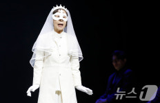 손숙 80세에도 여전히 건재