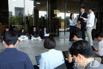 고발인 조사 입장문 발표하는 이종배 의원