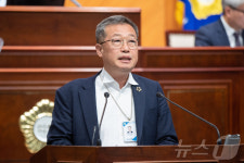 한경봉 군산시의원 착공 10년된 고군산군도 인도교 사업비만 눈덩이