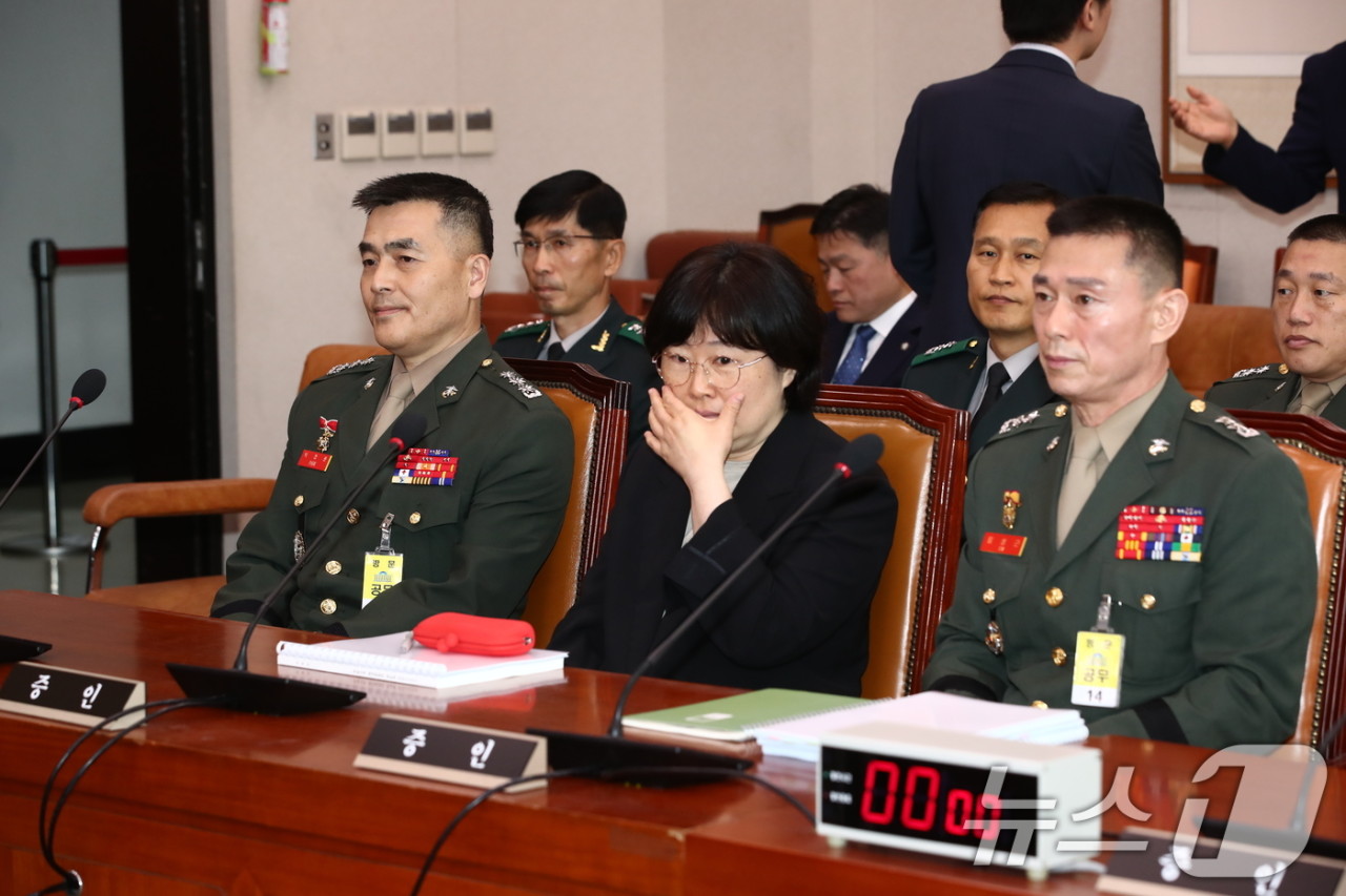 채상병 특검, 임전 사단장 첫 소환...채상병 순직 사건 조사
