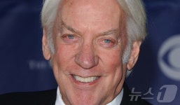 [포토]美배우 도널드 서덜랜드, 향년 88세로 별세