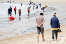 을왕리 해수욕장으로