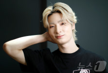청각 장애 아이돌 빅오션 지석 RM 선배님이 기부한 1억원 덕분에 악기 배워