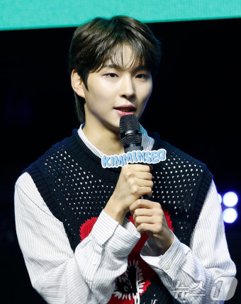 민서, 비디유로 첫 데뷔
