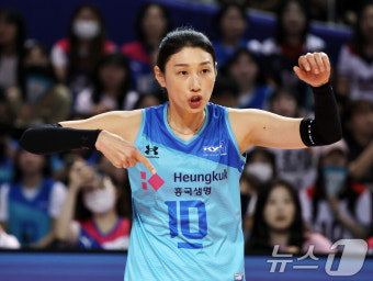 '배구여제' 김연경, 인천공항 명예홍보대사 됐다