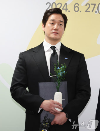 유지태 '북한인권홍보대사로 위촉'
