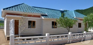 北, 룡림군 고운농장에 살림집 건설 성과 선전