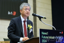 축사하는 이인호 한국무역협회 상근부회장