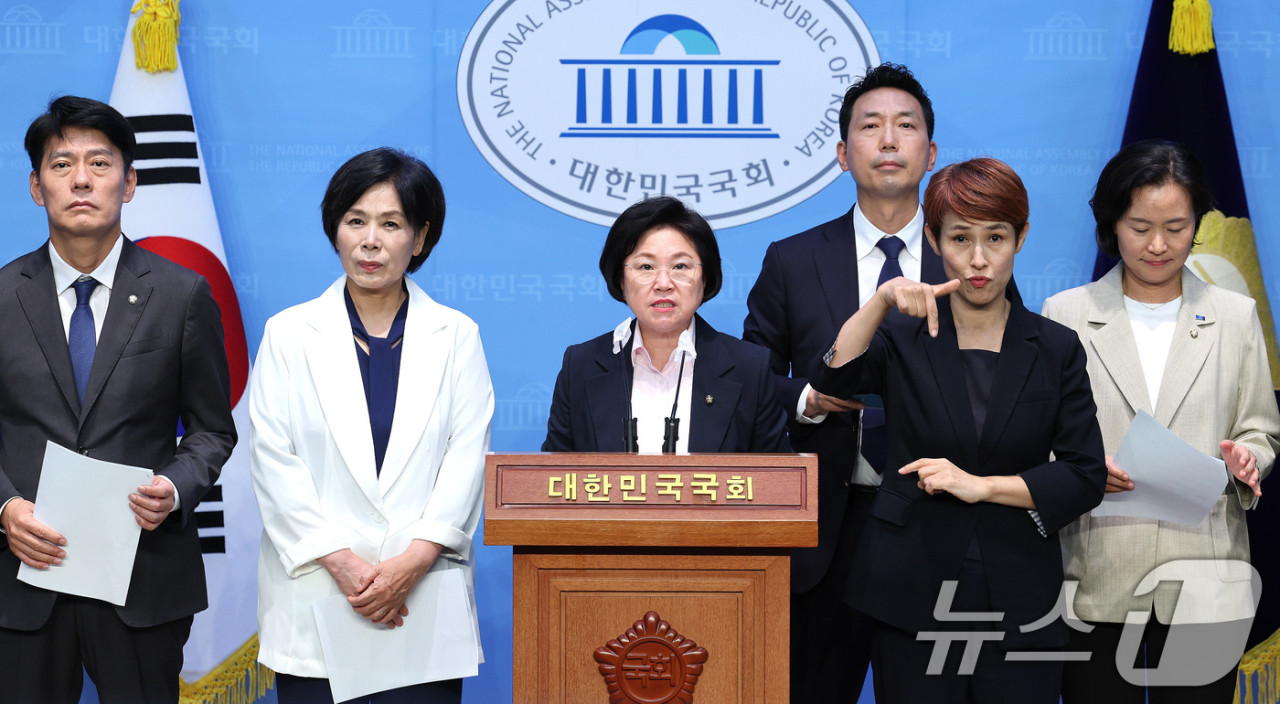 방통위, 이진숙 위원장과 김태규 상임위원 임명으로 정원 5인 중 2인 체제 재복원