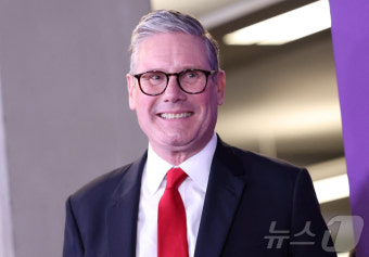 키어 스타머 총리, 독일과 프랑스 순방으로 유럽연합과의 관계 재건에 박차