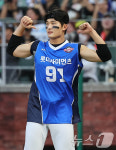 윤동희, 오늘은 배구선수 '동희진!'