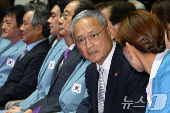 파리올림픽 선수단 결단식 참석한 유인촌 장관