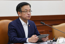 발언하는 최상목 부총리