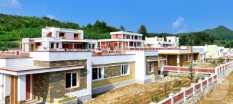 주민 생활상 편의 보장…북한 수백 세대 농촌 살림집 건설