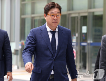 대북송금 관련 혐의 1심 선고 앞둔 김성태