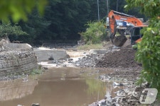 수해 복구하는 경북 영양군