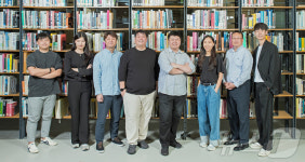 발작하던 우영우 진정시킨 포옹, 허그조끼로 구현했어요