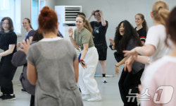 신나는 K-POP 댄스 체험