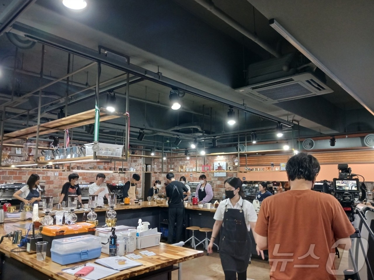 부산대학교 서머 스쿨, 해외 대학 학생들이 태권도 수업에 열광