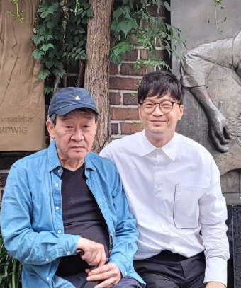 '학전 출신' 박학기, 故김민기 추모 