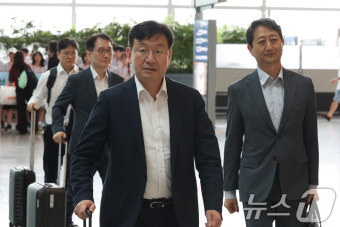 성태윤 정책실장·안덕근 산자장관 '체코 특사 출국'
