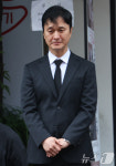 고 김민기 마지막 가는길 슬퍼하는 장현성