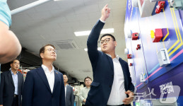 이정식 장관 신중년 특화 훈련과정은?