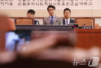 '尹탄핵청원' 2차 청문회 출석한 최재영 목사