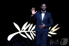 축구 전설 지단? 육상 영웅 페레크?…파리 성화 최종 점화자는[올림픽]