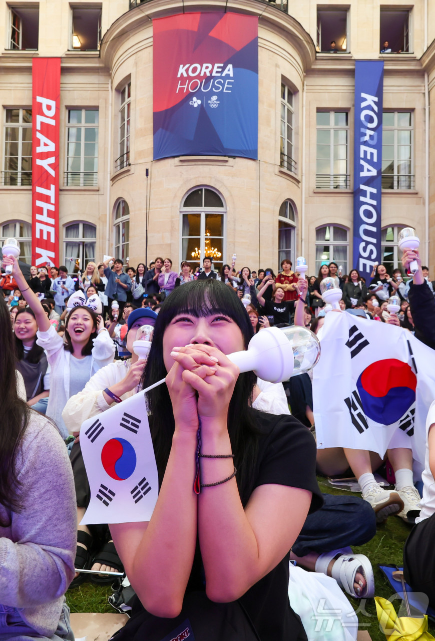 김우민, 세계선수권대회 자유형 400m서 2회 연속 메달 획득