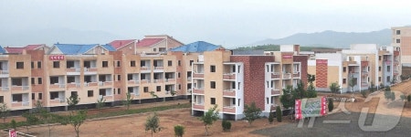 北 은률군 이도포농장에 들어선 수백 세대 살림집