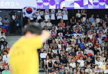 안세영 선수 응원하는 한국 관중들