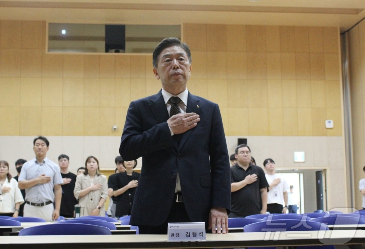 독립기념관장 김형석, 사퇴 논란 여전히 확산
