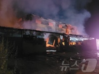 광주특수목재(1종) | 광주 목재공장서 화재…2개동 전소, 6억원대 재산피해