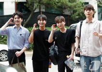 라포엠, 노래 잘하는 오빠들의 달콤한 플러팅