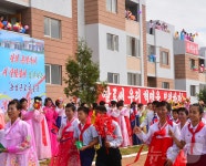 인민 복리 증진…北 함흥시 영광·초운·동흥농장 새집들이 진행