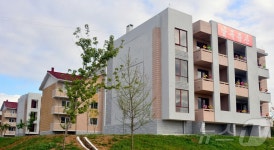 북한 함흥시 여러 농장에 일떠선 문화주택…인민 복리증진