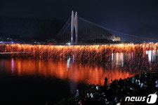 무주반딧불축제 31일 개막…안성낙화놀이 등 전통놀이 풍성