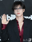 더보이즈 에릭, 근사한 안경 오빠