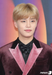 태일 성범죄 피소에 NCT도 불똥…재현·마크·해찬, 팬사인회 취소