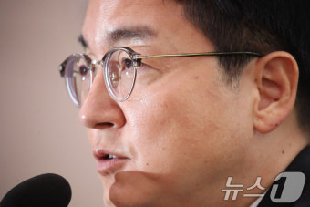 자료 제출 관련 답변하는 심우정 후보자