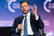 애리조나 투표 캠페인 행사 참석한 밴스 공화 후보