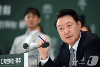 윤, 국회에 김용현·안창호 청문보고서 송부 요청…내일 임명할듯