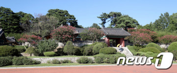 오죽헌서 즐기는 책 읽기 강릉시립도서관 북적북적 운영