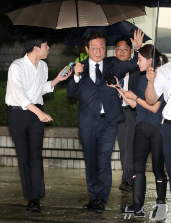 결심 공판 마친 이재명 대표